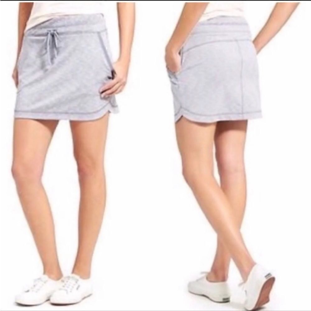 Athleta Techie Terry Skirt size medium